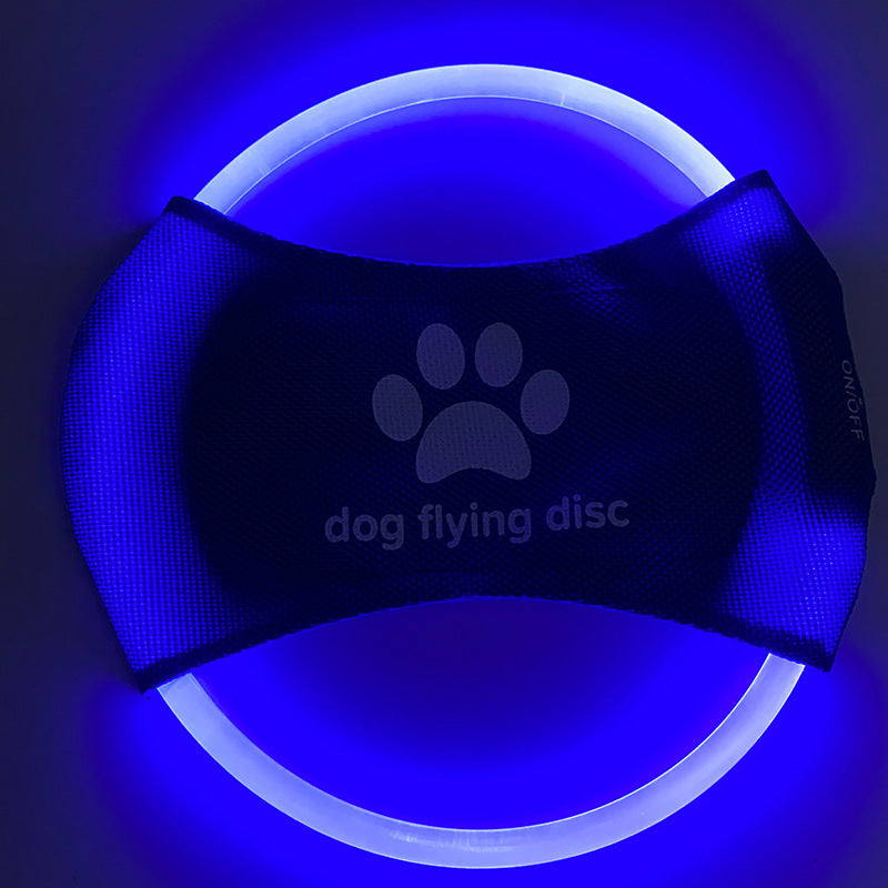 Lyser Upp Din Hundträning med Flygande Frisbee